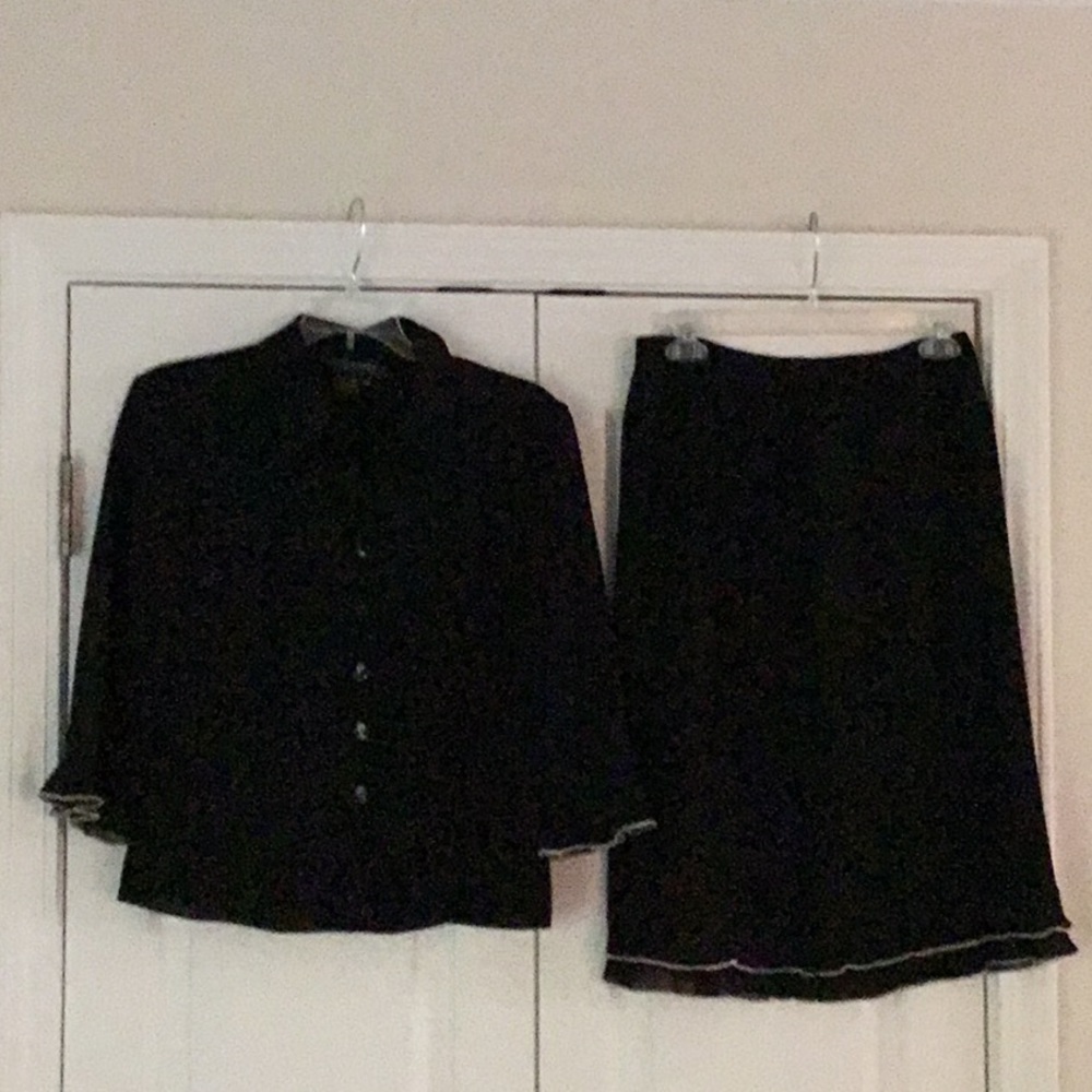 Blouse with matching skirt